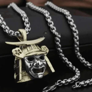 Japanse Cultuur met Ketting