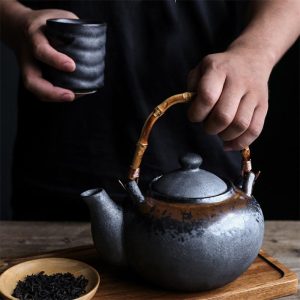 Japanse Theepot Gietijzeren Roosters