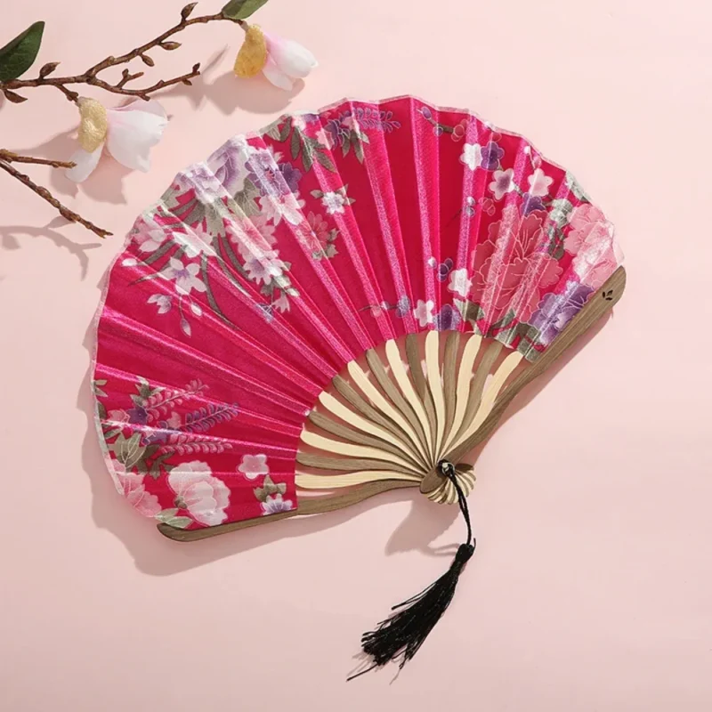 Japanischer Fächer aus Bambus und Satin Japanischer Fächer aus Bambus und Satin