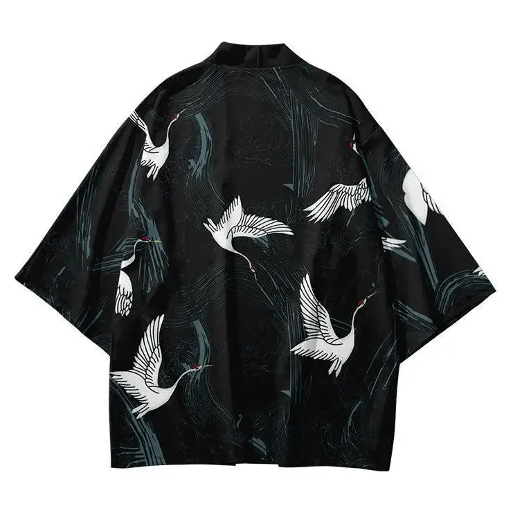 Kurzer Kimono mit Kranich Kurzer Kimono mit Kranich