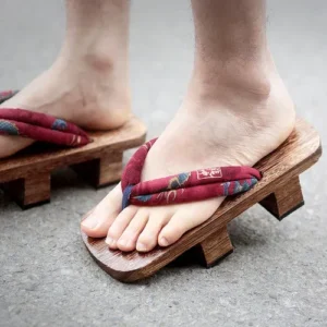 Sandalen aus Japan – rotes Band